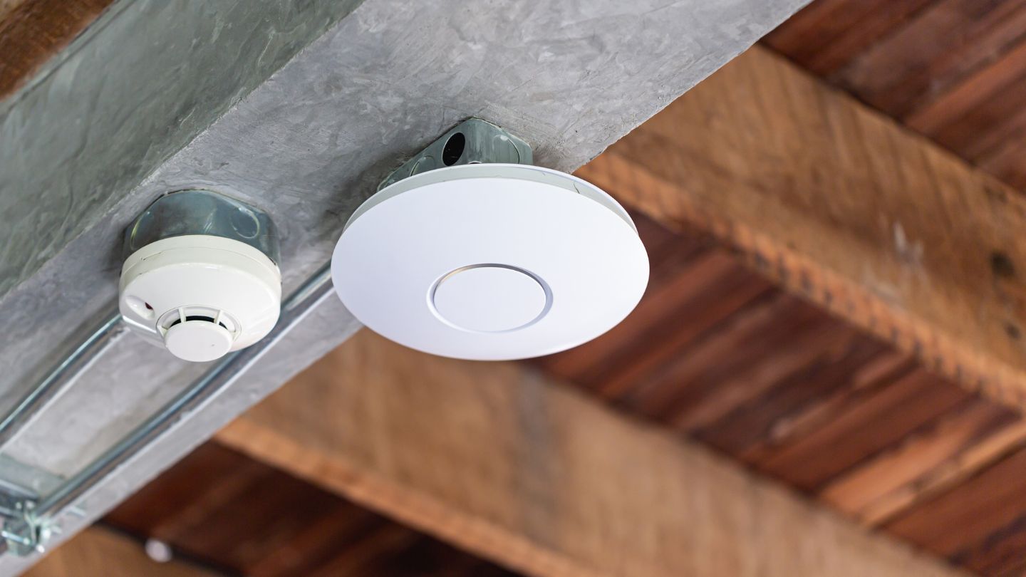 Giải pháp hệ thống wifi nhà xưởng, nhà máy kho hàng - 2