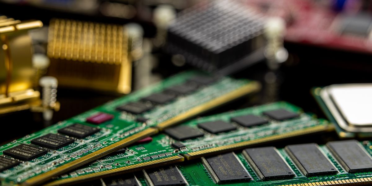 HP 4GB DDR4 2133MHz UDIMM ECC 288-pin (805667-B21)