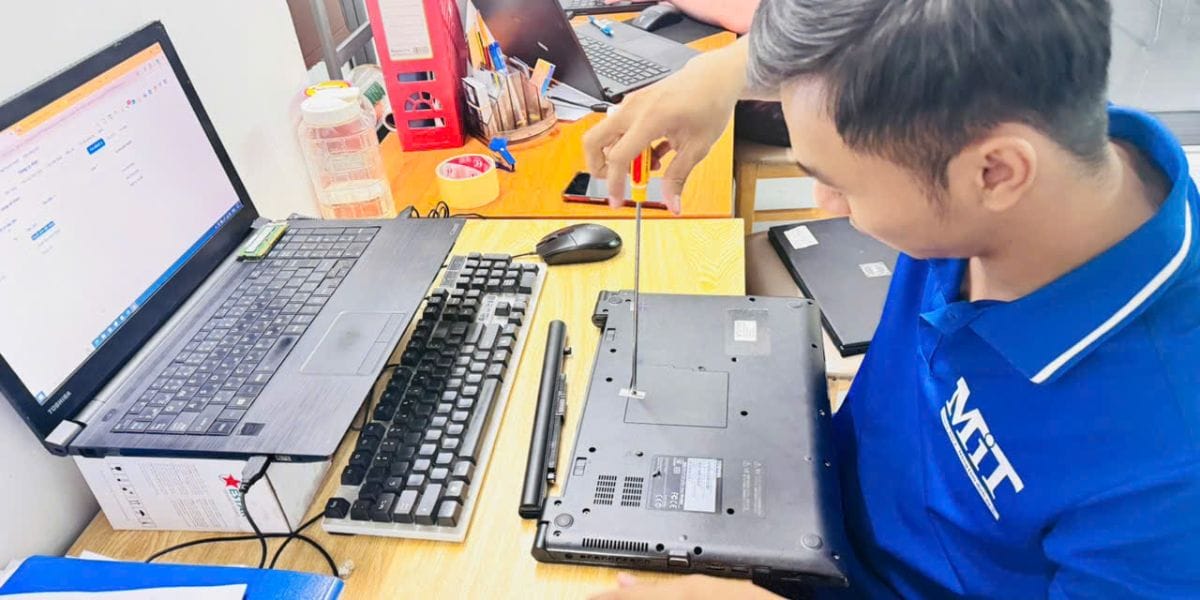 lam dich vu it sua may tinh