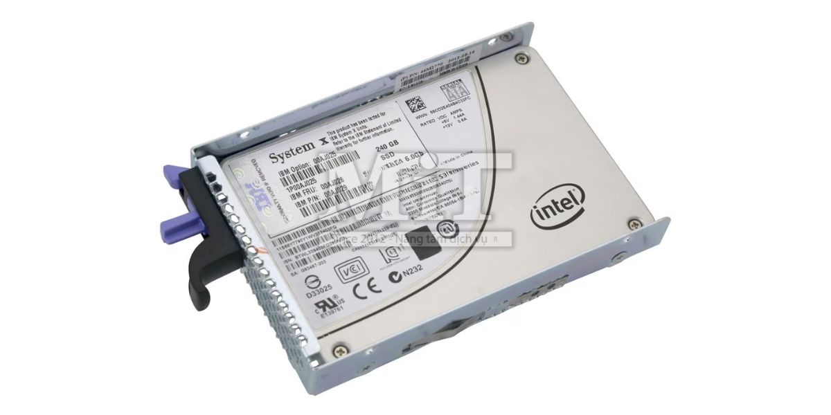 00aj025 ssd ibm 240gb sata-600 2.5-inch mlc simple-swap (1)