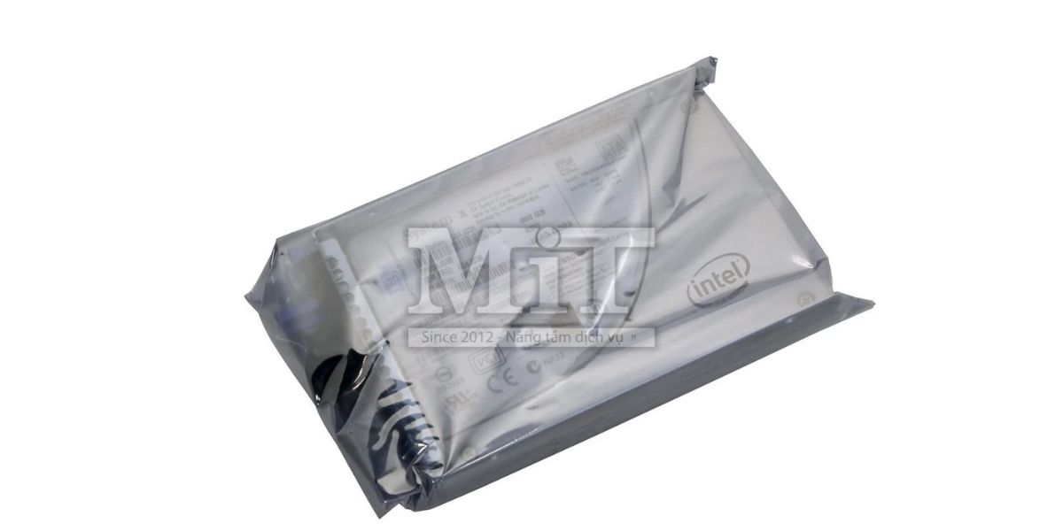 00aj025 ssd ibm 240gb sata-600 2.5-inch mlc simple-swap (7) 00aj025 ssd ibm 240gb sata-600 2.5-inch mlc simple-swap (7)