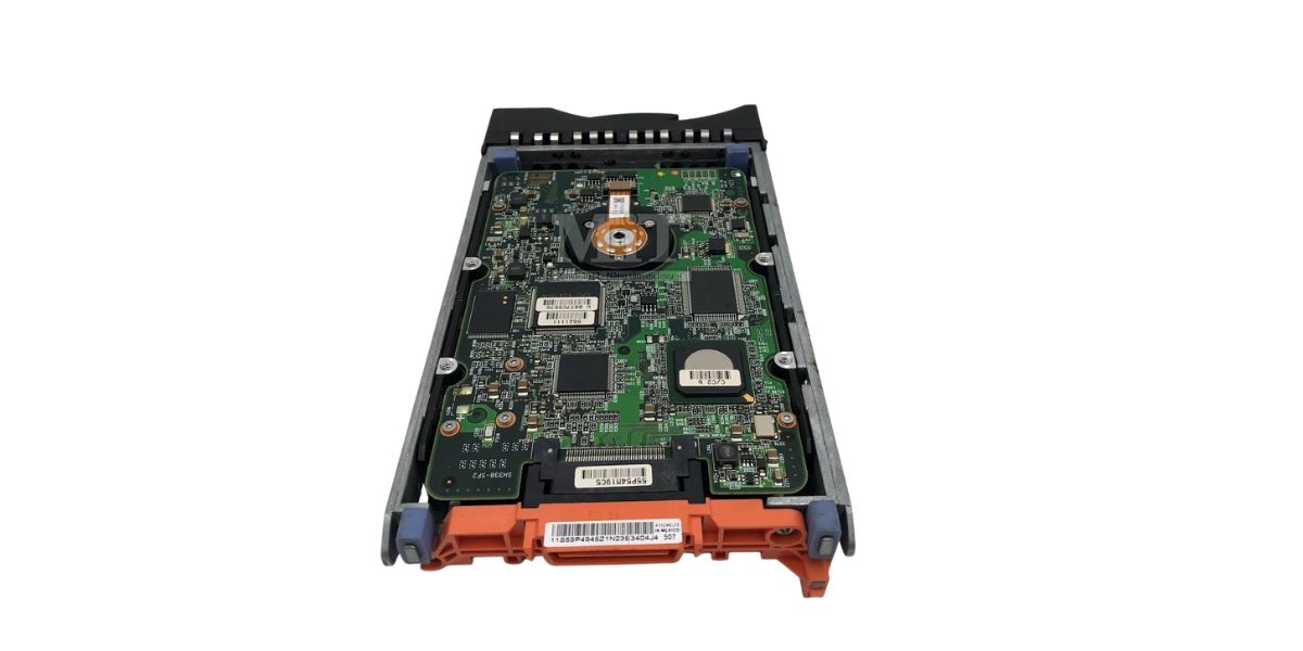 73p8017 ibm 300gb 10k 3.5 inch fibre channel hot-plug7 73p8017 ibm 300gb 10k 3.5 inch fibre channel hot-plug7
