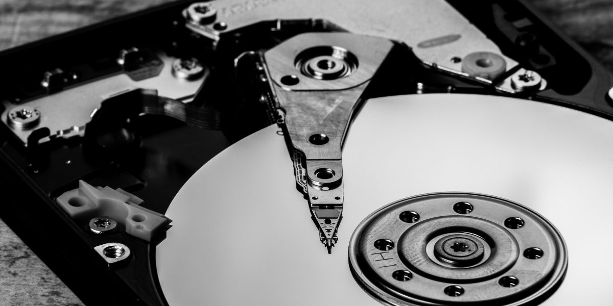 90y8878 ibm 300gb sas 10k 2-5-inch sff g2hs hot-swap (6)