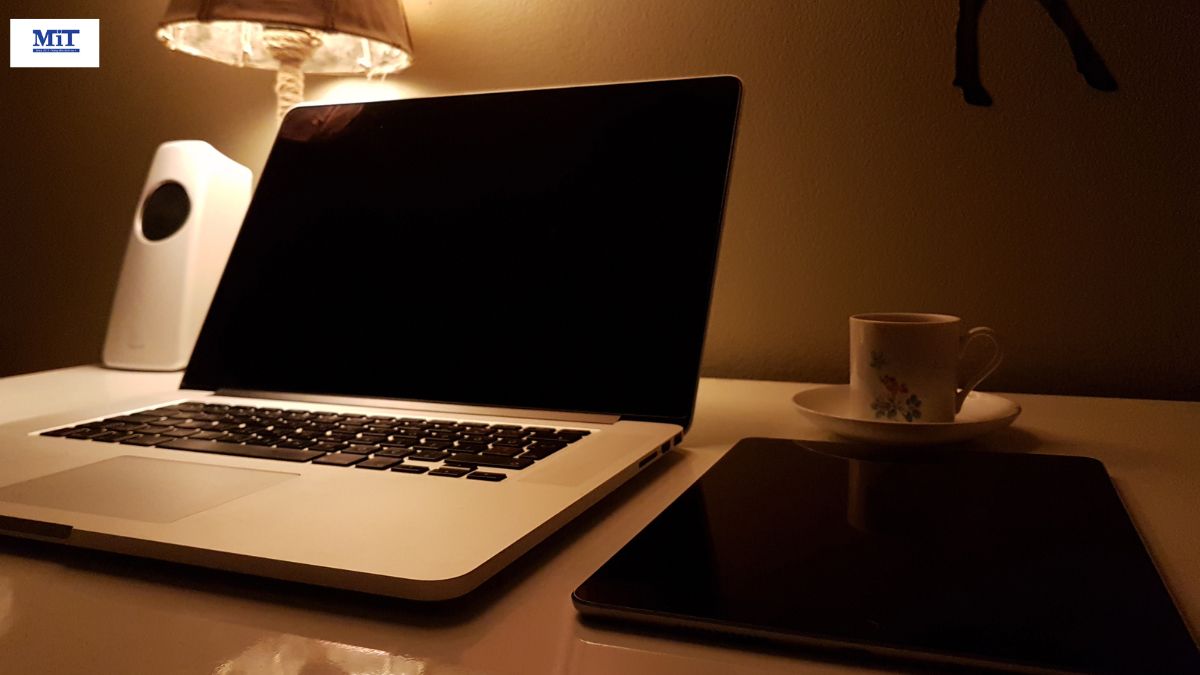 Laptop hiệu suất cao