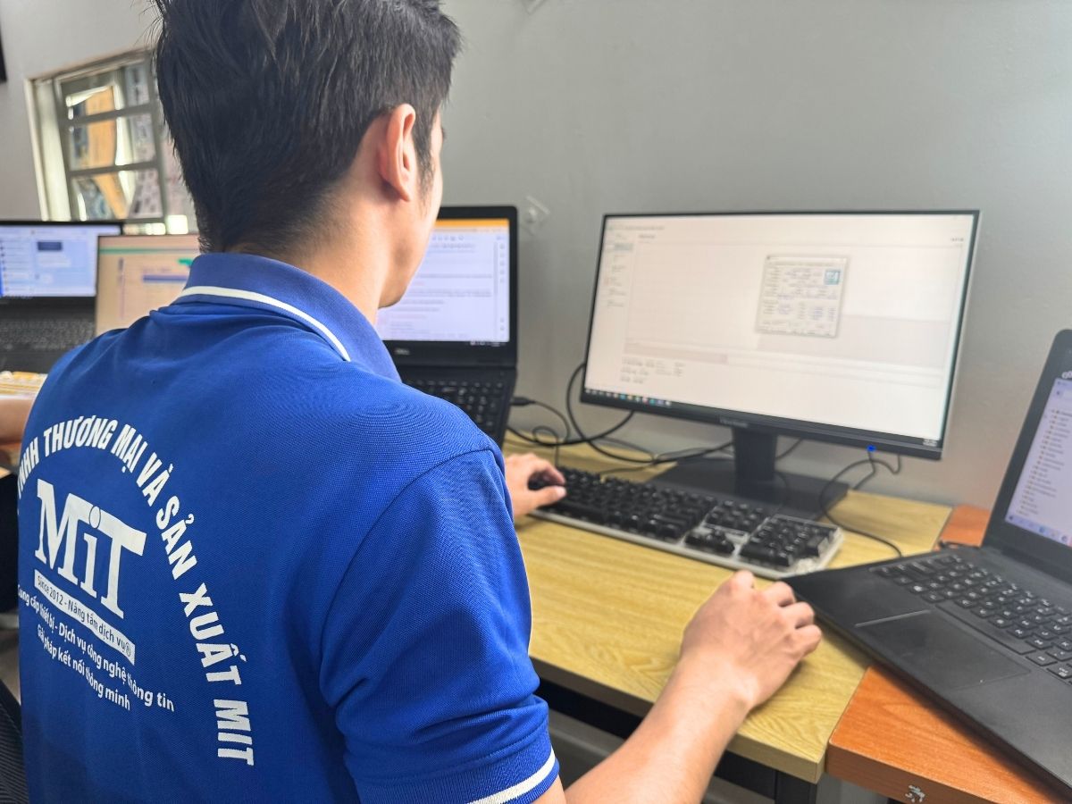 Hạn chế và thách thức