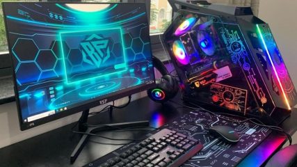 Máy tính chơi game giá rẻ đáng mua nhất năm 2020 (1)